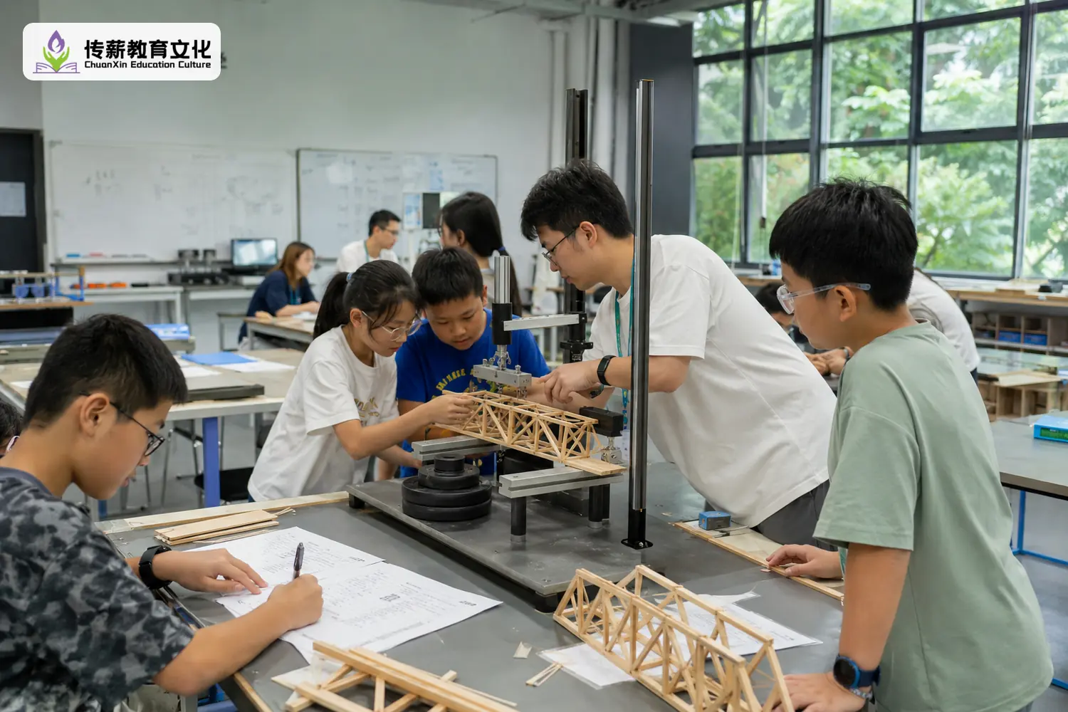 深圳高校工程实验现场